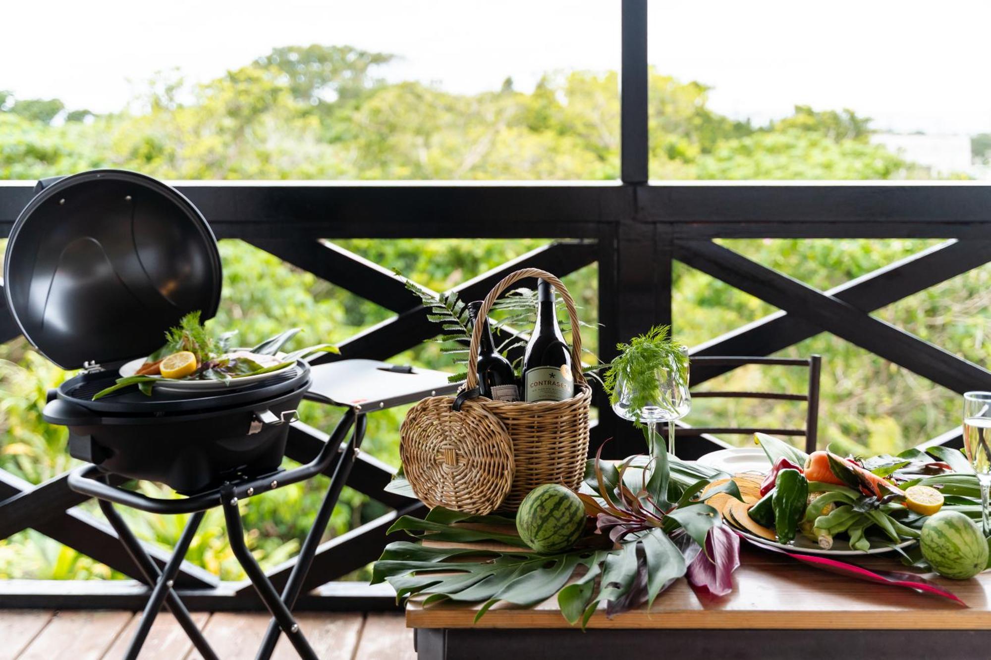 Mambo Hostel Okinawa Мотобу Екстер'єр фото